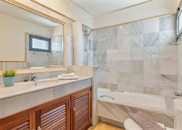 First Row En La Goleta 普拉亚布兰卡