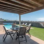 First Row En La Goleta Apartment Playa Blanca (Lanzarote)