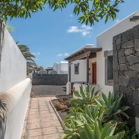 First Row En La Goleta דירה