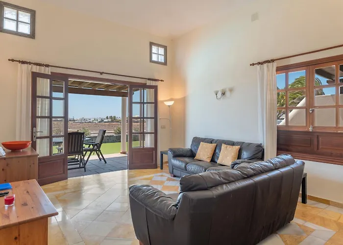 First Row En La Goleta פלאיה בלנקה